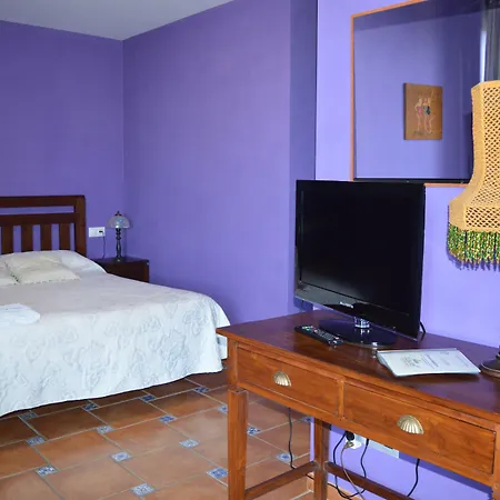 La Casona De *