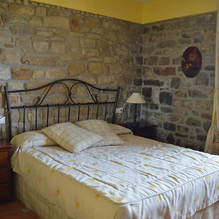 La Casona De *